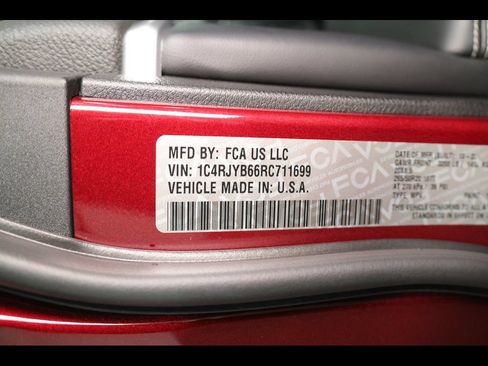Used 2024 Jeep Grand Cherokee Limited 4xe AWD/4WD image 35