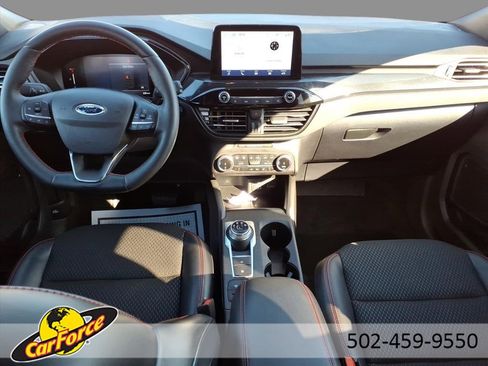Used 2025 Ford Escape ST-Line w/ Equipment Group 301A image 17