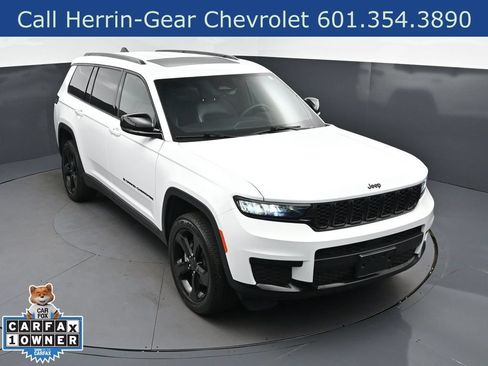 Used 2025 Jeep Grand Cherokee L Altitude AWD/4WD image 1