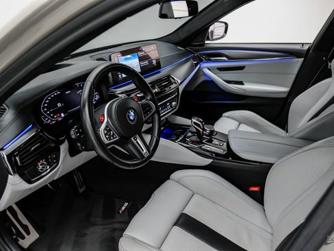 Used 2023 BMW M5 w/ Competition Package AWD/4WD image 2
