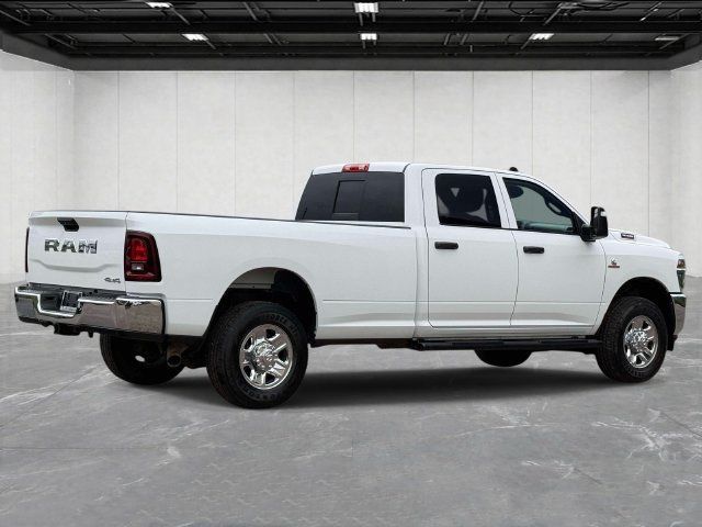 Used 2026 RAM 3500 Tradesman AWD/4WD image 5