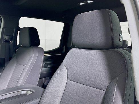 Used 2025 Chevrolet Silverado 1500 LT image 18