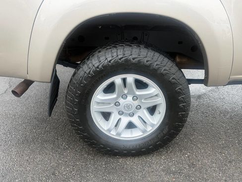 Used 2004 Toyota Tundra SR5 AWD/4WD image 50