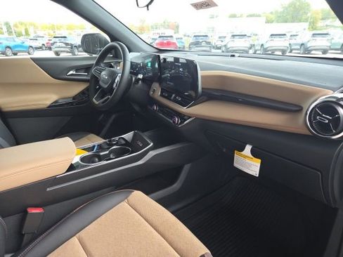 New 2026 Chevrolet Equinox ACTIV image 19