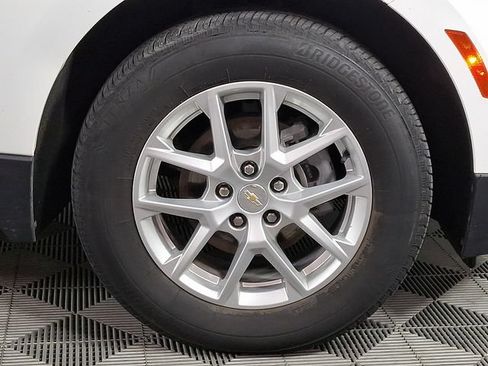 Used 2024 Chevrolet Equinox LT w/ LPO, Floor Liner Package AWD/4WD image 11