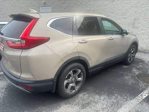 Used 2018 Honda CR-V EX image 4