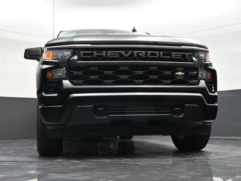 Used 2022 Chevrolet Silverado 1500 Custom RWD image 25