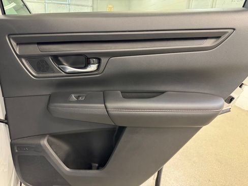 Used 2025 Honda CR-V Sport-L image 29