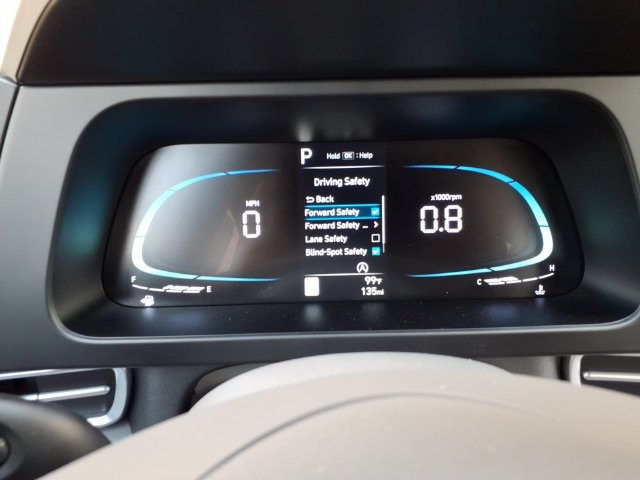 New 2026 Hyundai Elantra SE FWD image 21