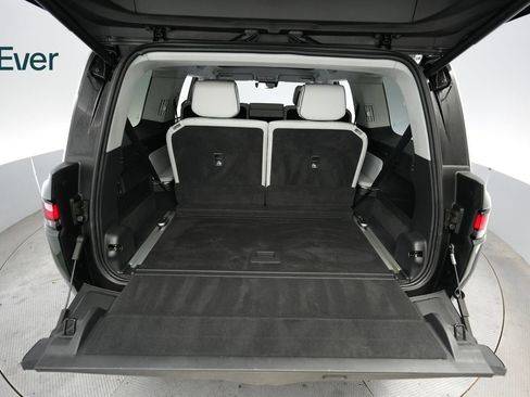Used 2025 Rivian R1S Adventure AWD/4WD image 8