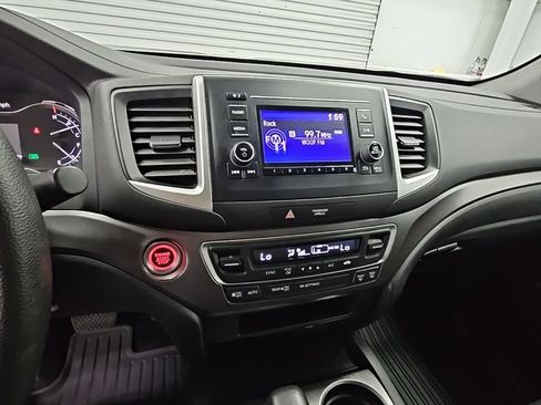 Used 2019 Honda Ridgeline Sport image 13