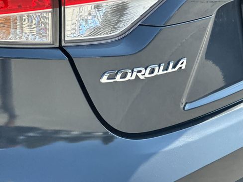 Used 2025 Toyota Corolla LE FWD image 26