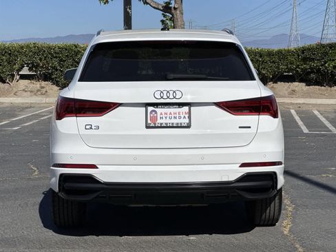 Used 2022 Audi Q3 2.0T Premium image 4