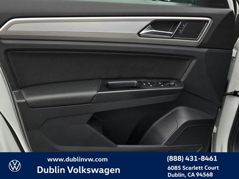 Certified 2021 Volkswagen Atlas S image 10