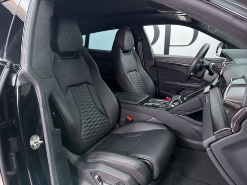 Used 2023 Lamborghini Urus S AWD/4WD image 17