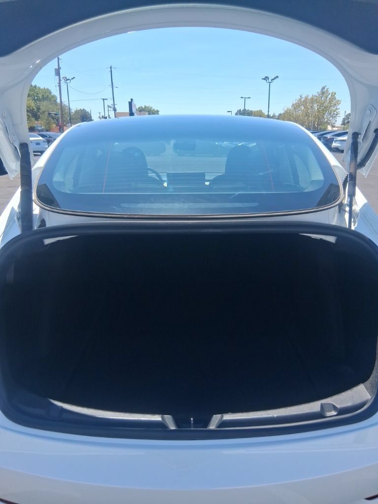 Used 2023 Tesla Model 3 Standard Range RWD image 11