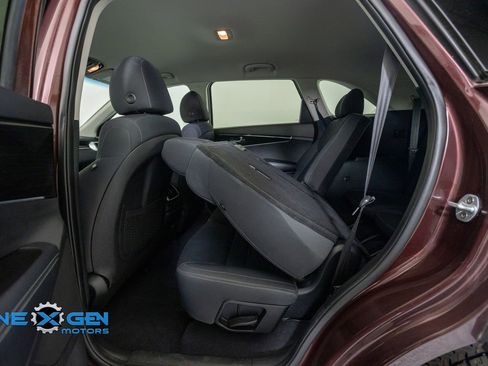 Used 2019 Kia Sorento AWD image 28