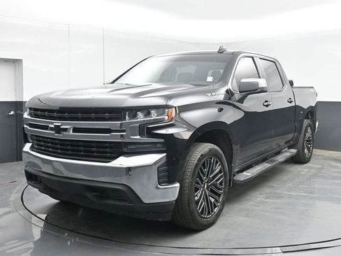 Used 2019 Chevrolet Silverado 1500 LT w/ All-Star Edition AWD/4WD image 10