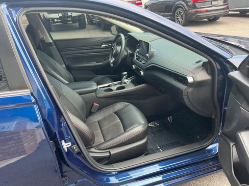 Used 2020 Nissan Altima 2.5 SR FWD image 17
