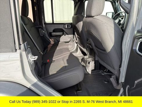 Used 2020 Jeep Wrangler Unlimited Sport image 32