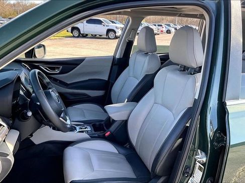 Used 2023 Subaru Forester Limited AWD/4WD image 21