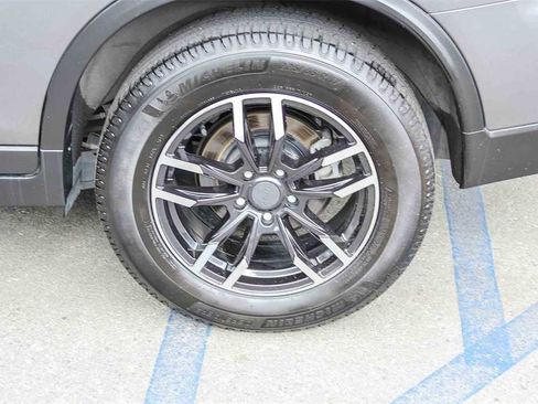 Used 2020 Nissan Rogue S image 10