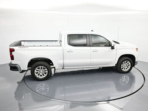 Certified 2024 Chevrolet Silverado 1500 LT image 32