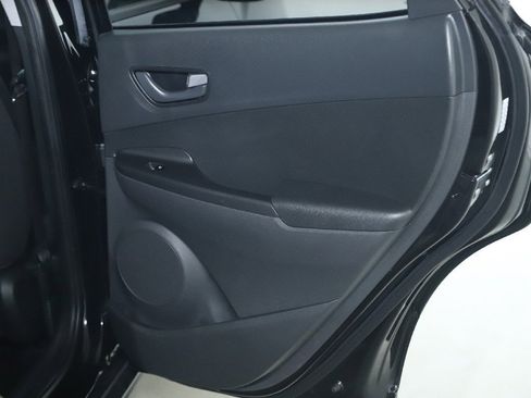 Used 2022 Hyundai Kona SEL image 30