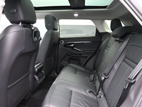 Used 2023 Land Rover Range Rover Evoque SE image 21