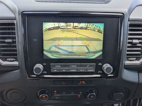 Used 2022 Nissan Frontier SV w/ Technology Package image 25