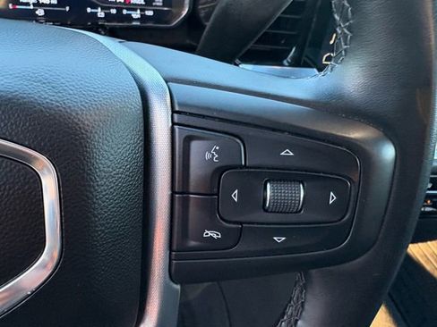 Used 2024 GMC Sierra 1500 SLT image 17