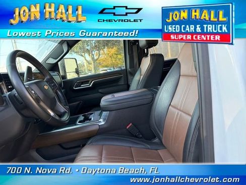 Certified 2024 Chevrolet Silverado 3500 High Country w/ Technology Package image 17