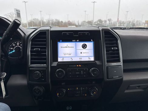 Used 2019 Ford F150 XLT w/ Trailer Tow Package image 12