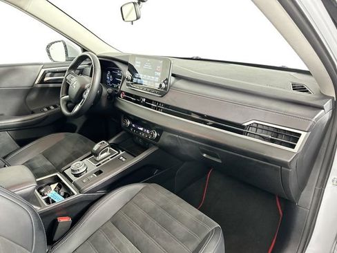 Used 2024 Mitsubishi Outlander Ralliart image 31