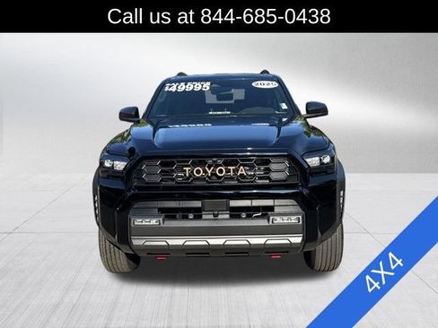 Used 2025 Toyota 4Runner SR5 AWD/4WD image 2