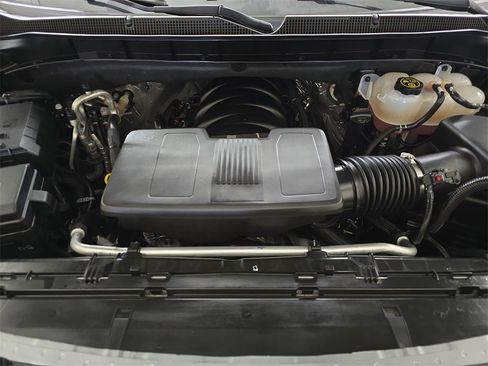 Used 2024 Chevrolet Tahoe LS w/ Driver Alert Package image 32