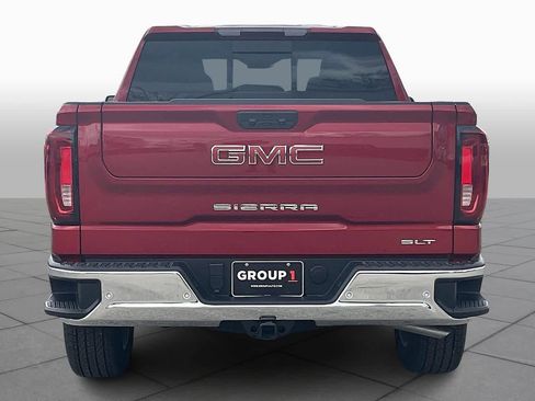 Certified 2026 GMC Sierra 1500 SLT image 8