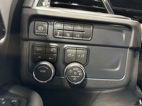 Certified 2026 Chevrolet Tahoe LT w/ Comfort Package AWD/4WD image 23