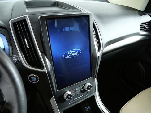 Certified 2024 Ford Edge SEL w/ Convenience Package AWD/4WD image 20