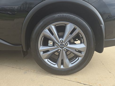 Certified 2024 Nissan Murano Platinum w/ Cargo Package image 10