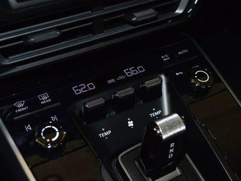 Certified 2024 Porsche 911 Carrera S RWD image 29