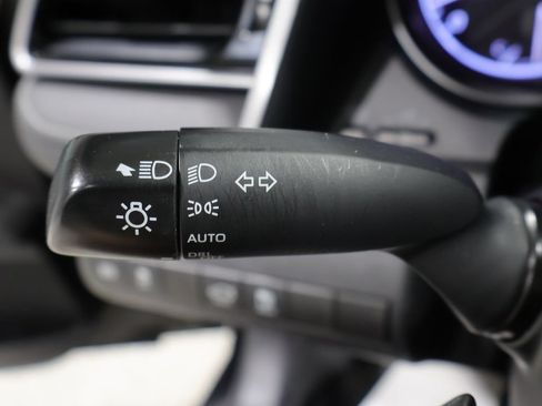 Used 2023 Toyota Camry SE FWD image 35
