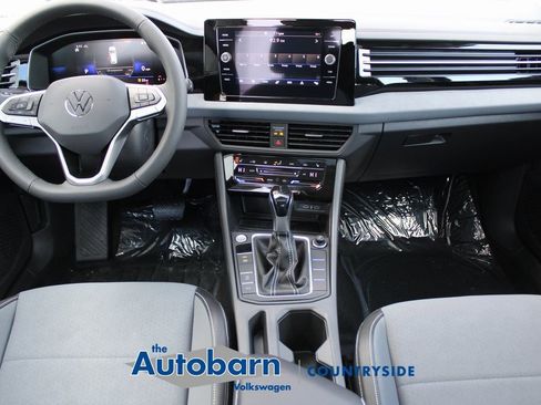 New 2026 Volkswagen Jetta SE FWD image 18