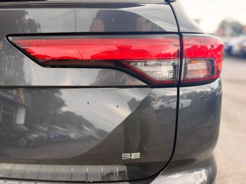 Used 2024 Mitsubishi Outlander FWD image 32