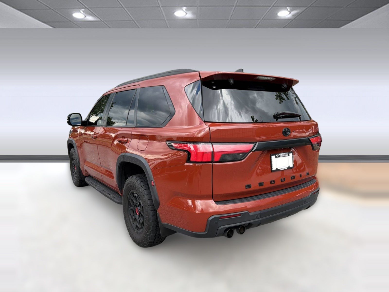 Used 2024 Toyota Sequoia TRD Pro AWD/4WD image 3