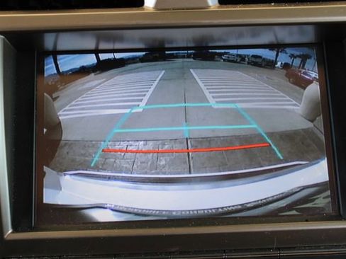 Used 2021 Lexus GX 460 Premium w/ Premium Package image 19