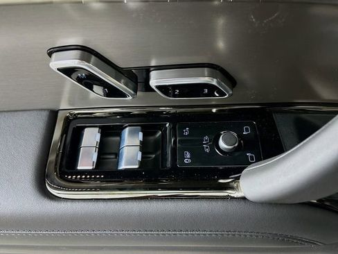 New 2026 Land Rover Range Rover Sport Dynamic SE AWD/4WD image 19