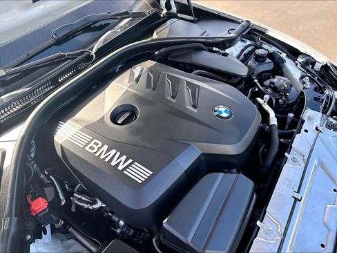 Used 2025 BMW 330i xDrive Sedan w/ M Sport Package AWD/4WD image 33