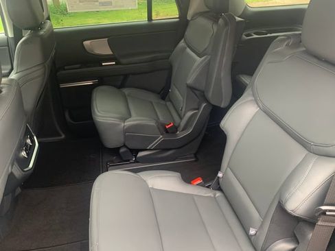 New 2027 Ford Expedition Active AWD/4WD image 12