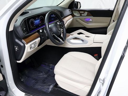 Certified 2026 Mercedes-Benz GLE 450 4MATIC image 11